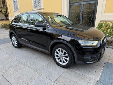 Audi Q3 2.0 tdi Advanced quattro 177cv s-tronic