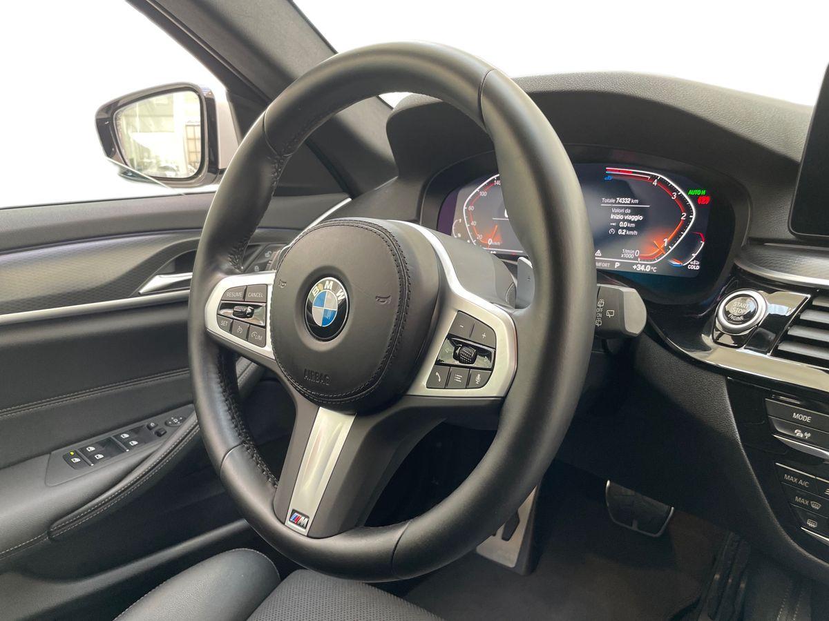BMW Serie 5 G31 2020 Touring LCI - 520d Touring mhev 48V xdrive Msport auto