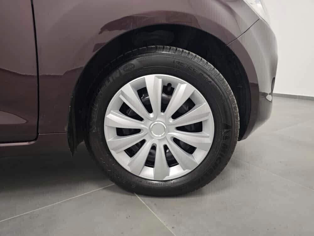 Ford Ka Ka+ 1.2 8V 69CV - NeoPatentati