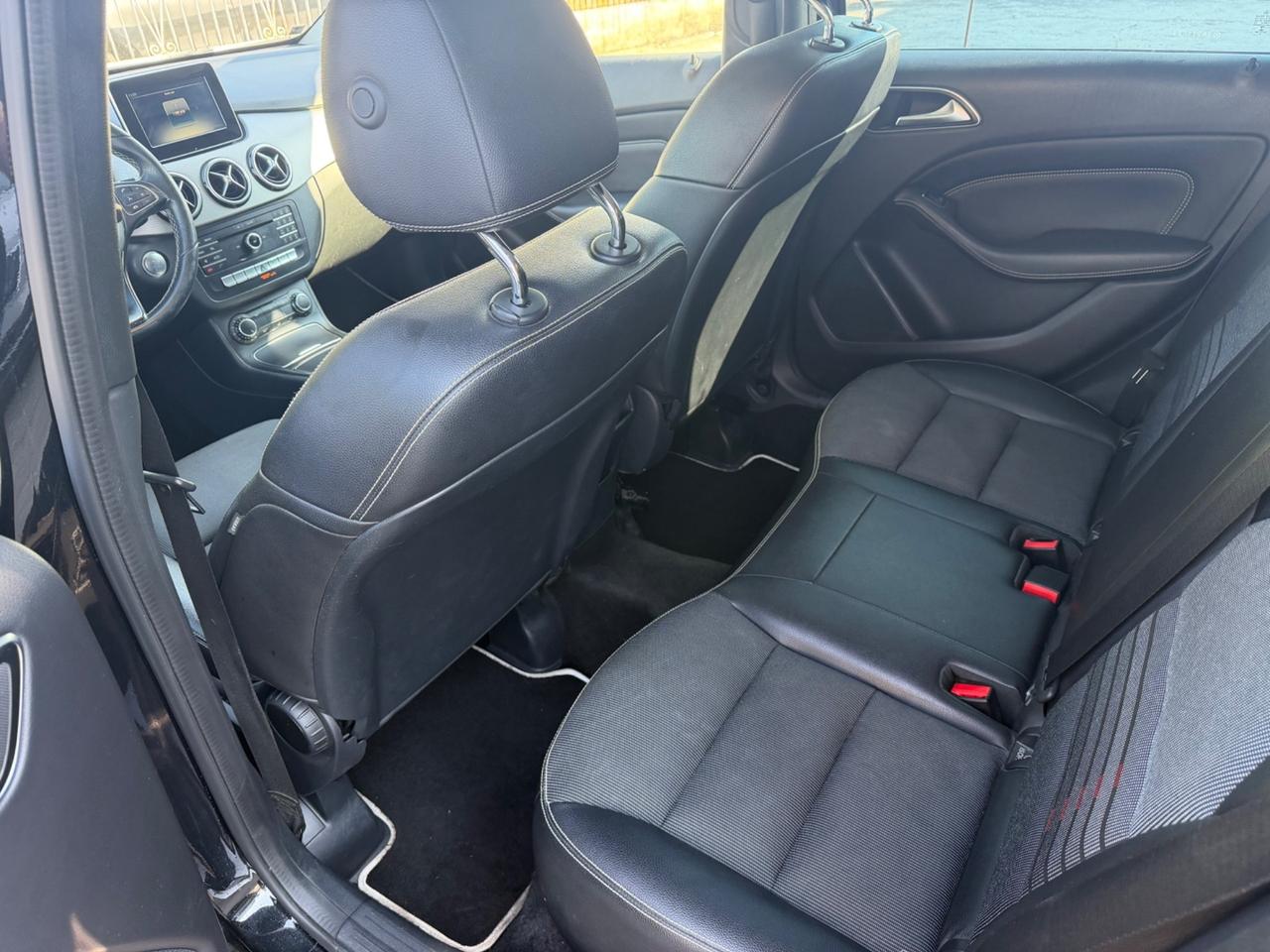 Mercedes-benz B 180 d Sport