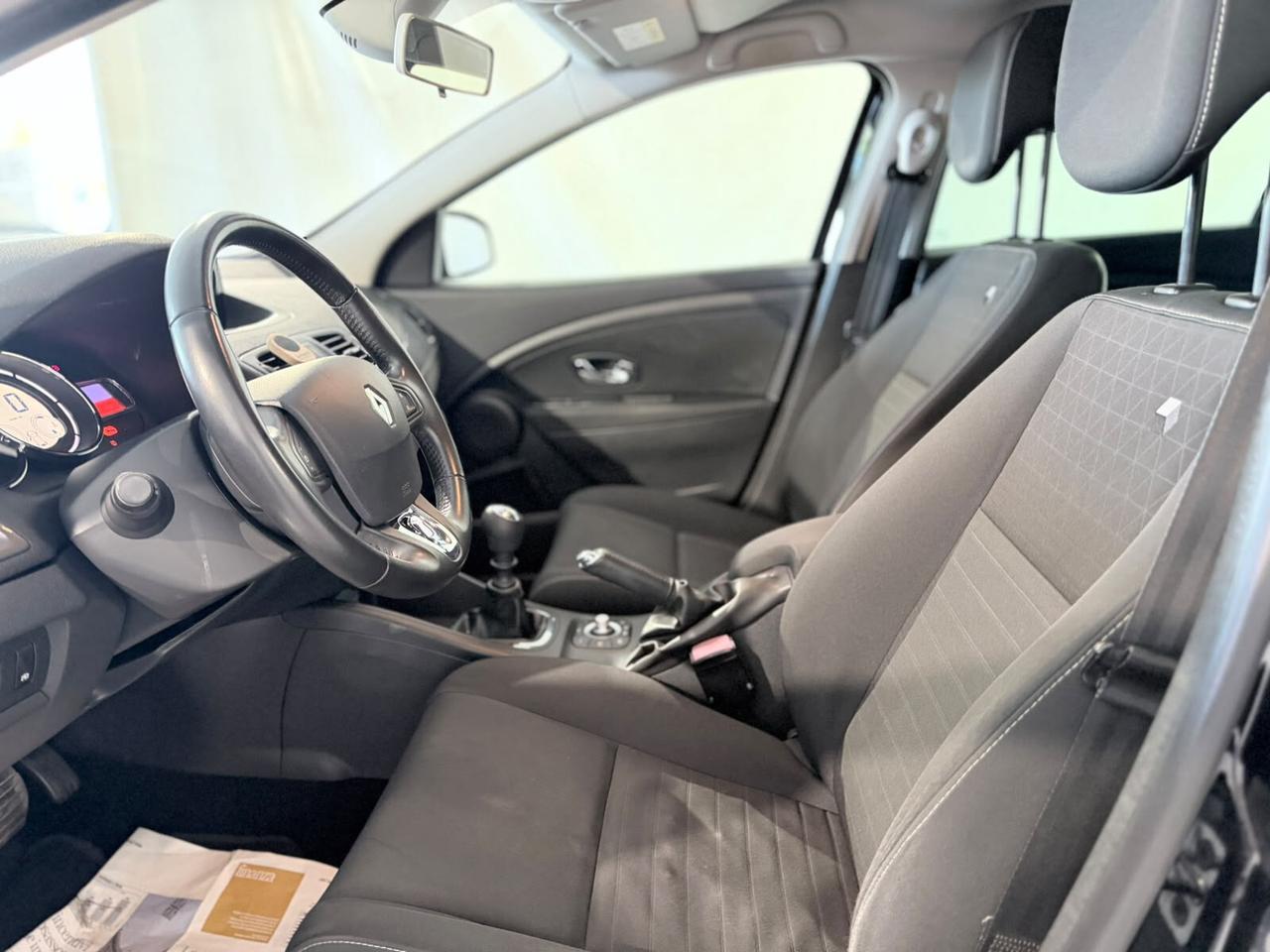 RENAULT MEGANE 2015 1.5 dCi 110CV LIMITED