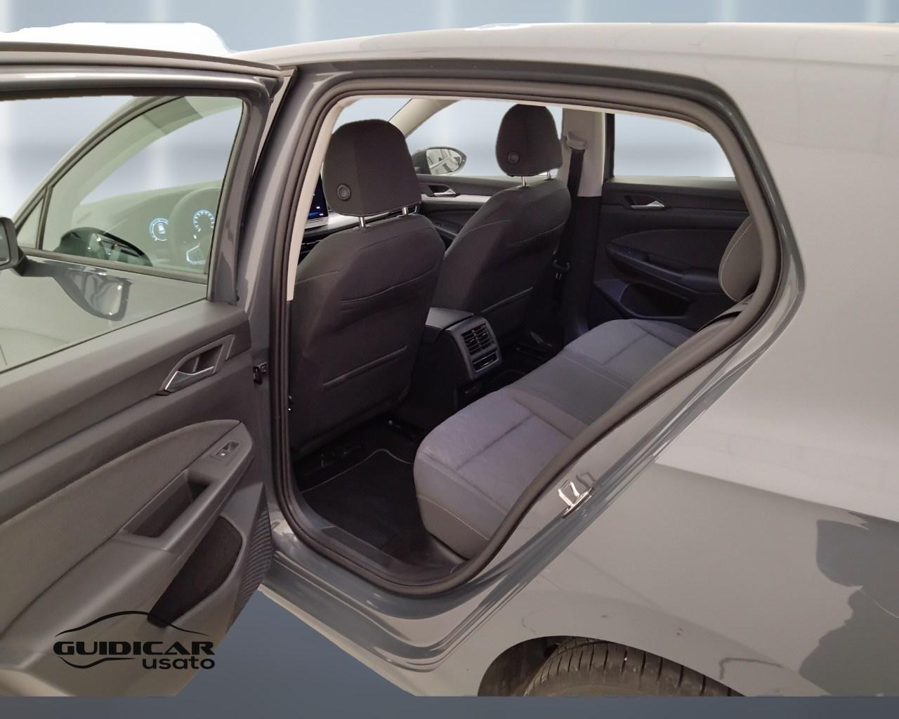 VOLKSWAGEN Golf VIII 2024 - Golf 2.0 tdi Life 115cv