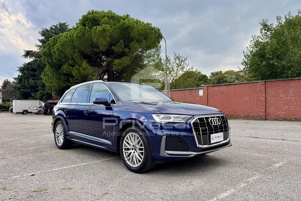 AUDI Q7 50 TDI quattro tiptronic Sport