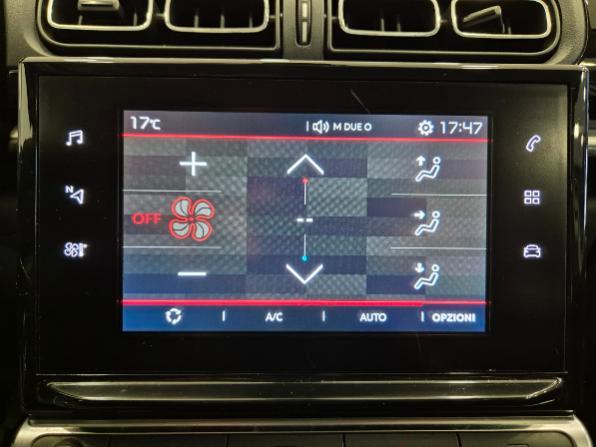Citroen C3 1.2 puretech Shine 82cv - NEOPATENTATI - Cam - Carplay