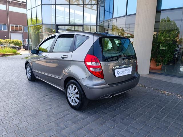 MERCEDES-BENZ A 180 CDI Elegance