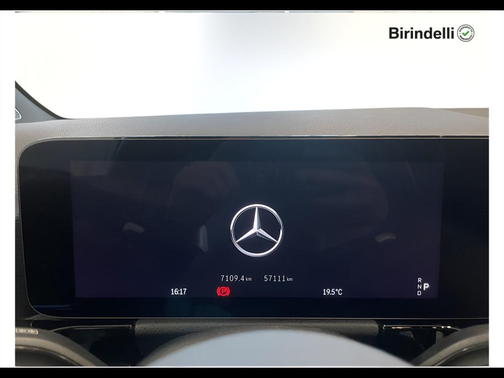 Mercedes-Benz GLA (H247) - GLA 180 d Automatic AMG Line Premium