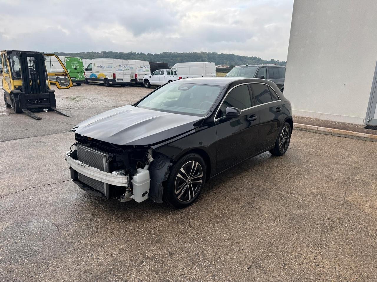 Mercedes-Benz A 180 d Business auto INCIDENTATA