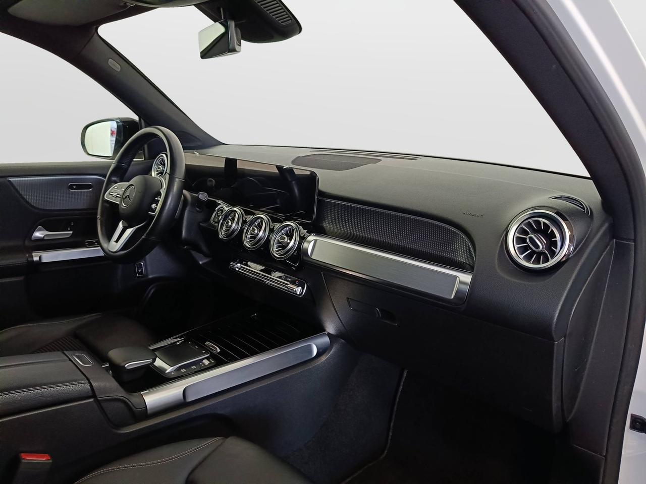 Mercedes-Benz GLB - X247 2019 - GLB 200 d Sport Plus 4matic auto