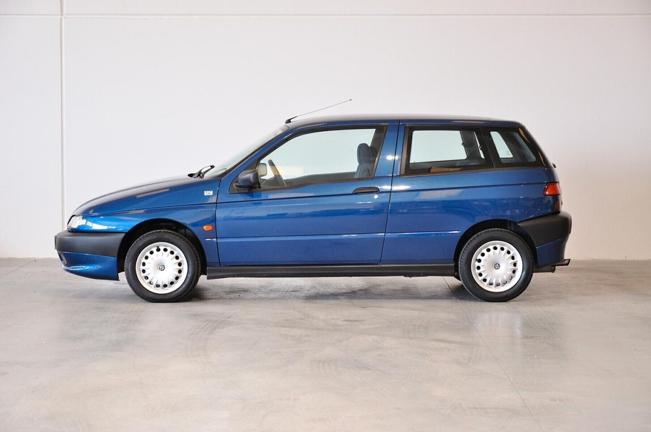 Alfa Romeo 145 1.4i 16V Twin Spark cat Clima