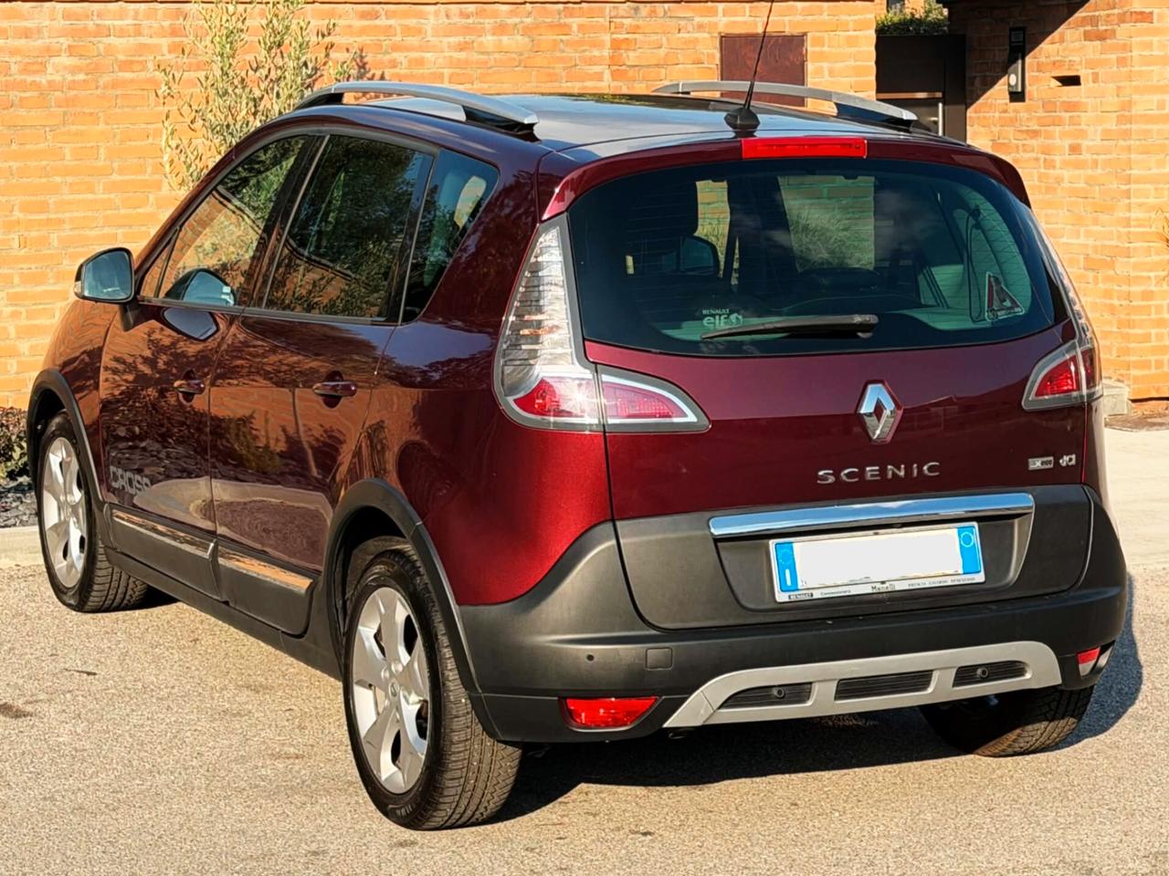 Renault Scenic CROSS 1.5 dCi 110CV-75.000KM-GARANZIA-2015