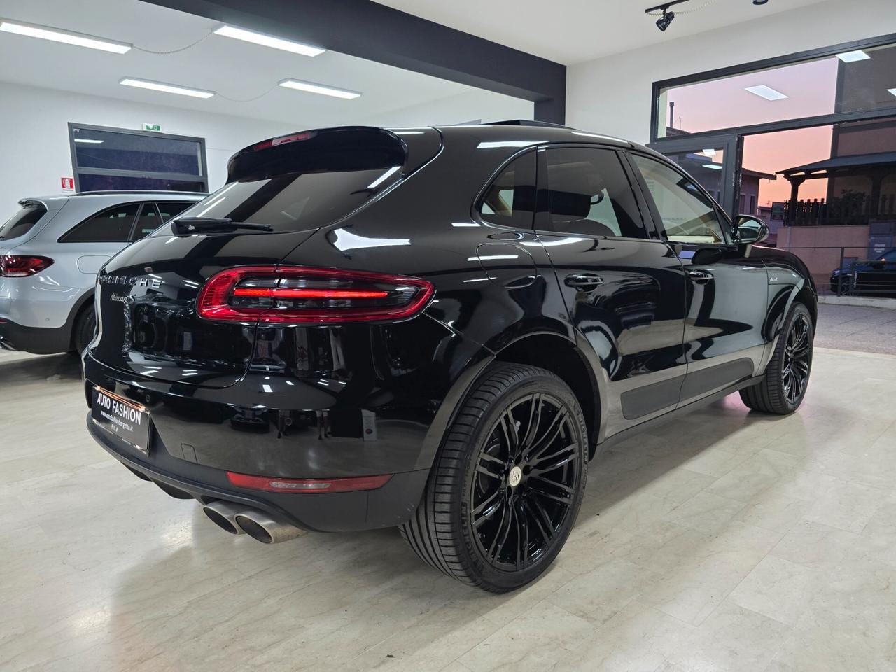Porsche Macan 3.0 S Diesel (Tetto panorama )