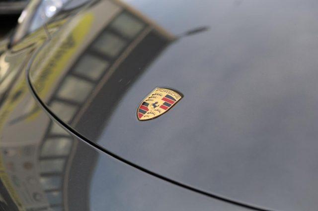 PORSCHE 911 3.0 Targa 4 GTS