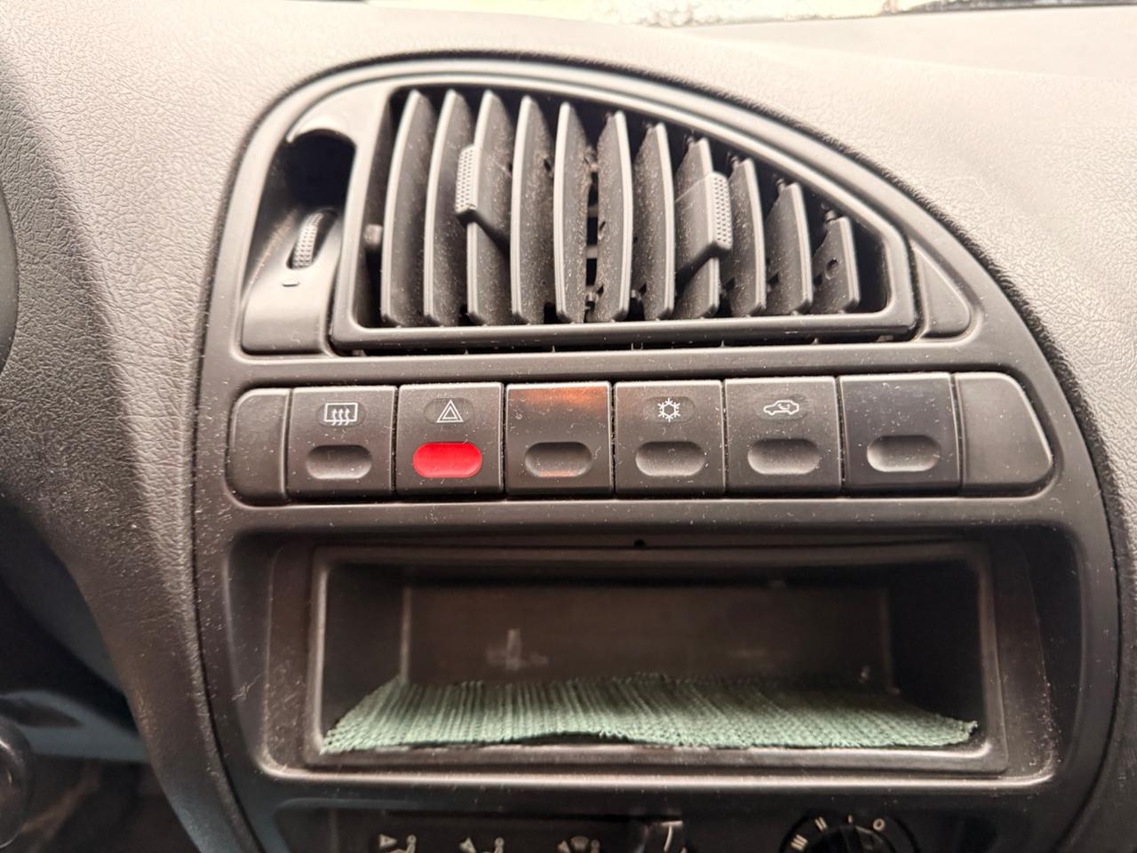 Citroen SAXO 1.1i cat 3 porte Plus