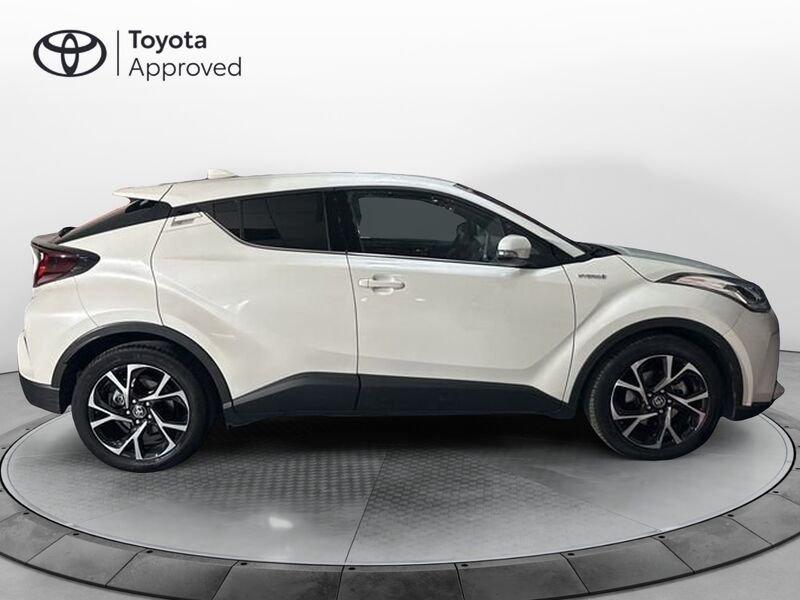 Toyota C-HR 1.8 Hybrid E-CVT Trend