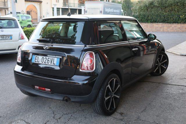 MINI One 1.6 16V One (55kW) 17" Ideale per NEOPATENTATI