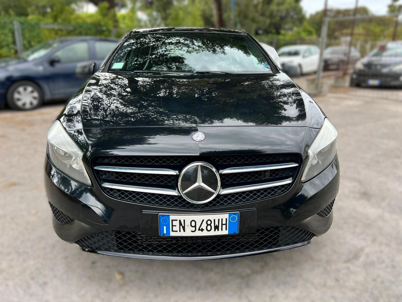 MERCEDES CLASSE A 180 1.5 CDI Premium - 2012