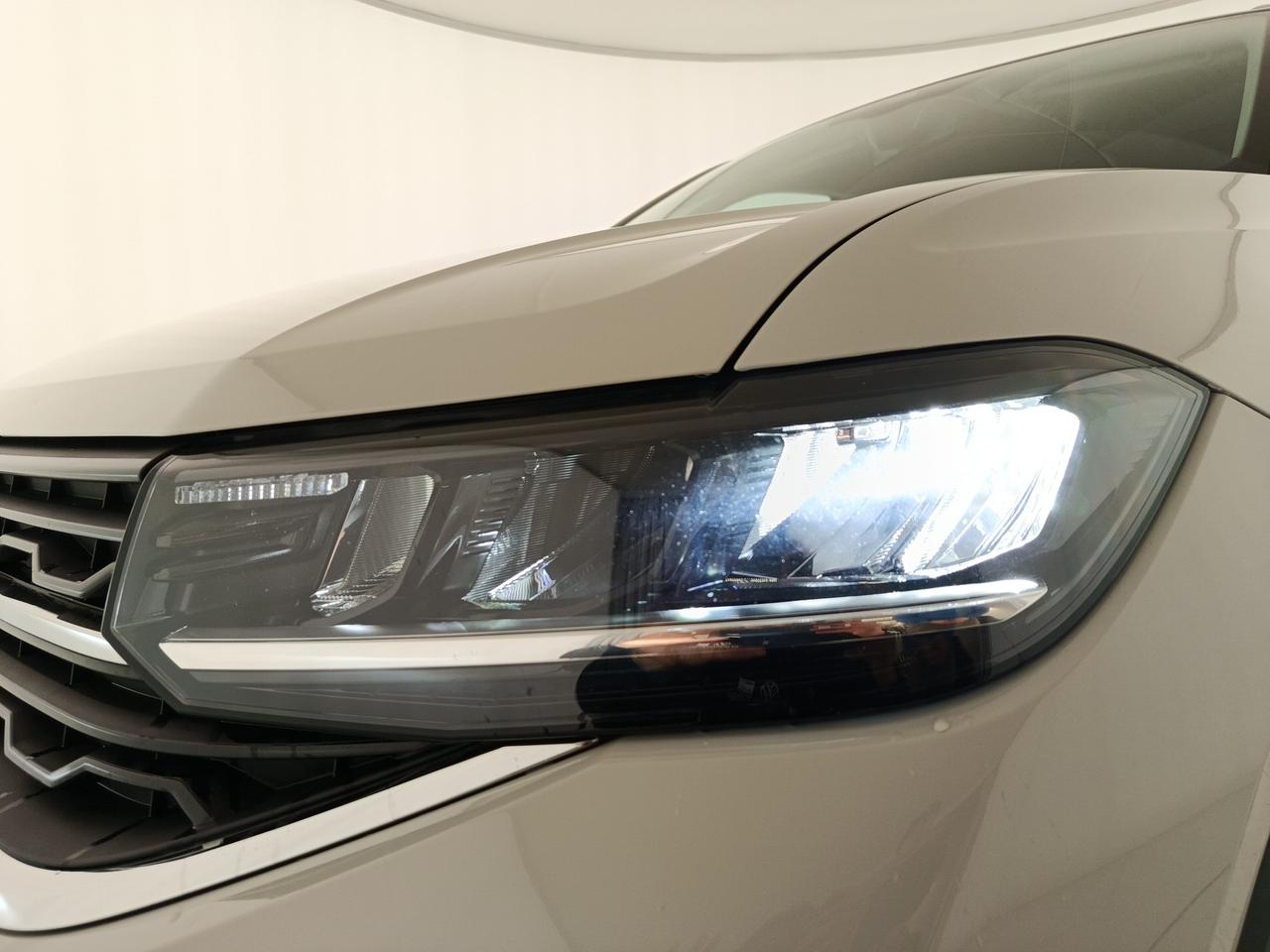 VOLKSWAGEN T-Cross - T-Cross 1.0 TSI Life