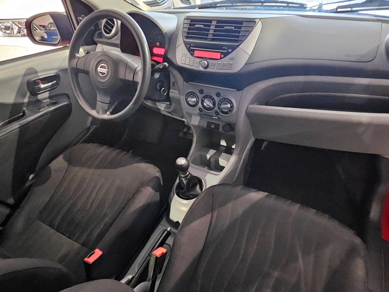 Nissan Pixo 1.0 5 porte Look IDONEA PER NEOPATENTATI