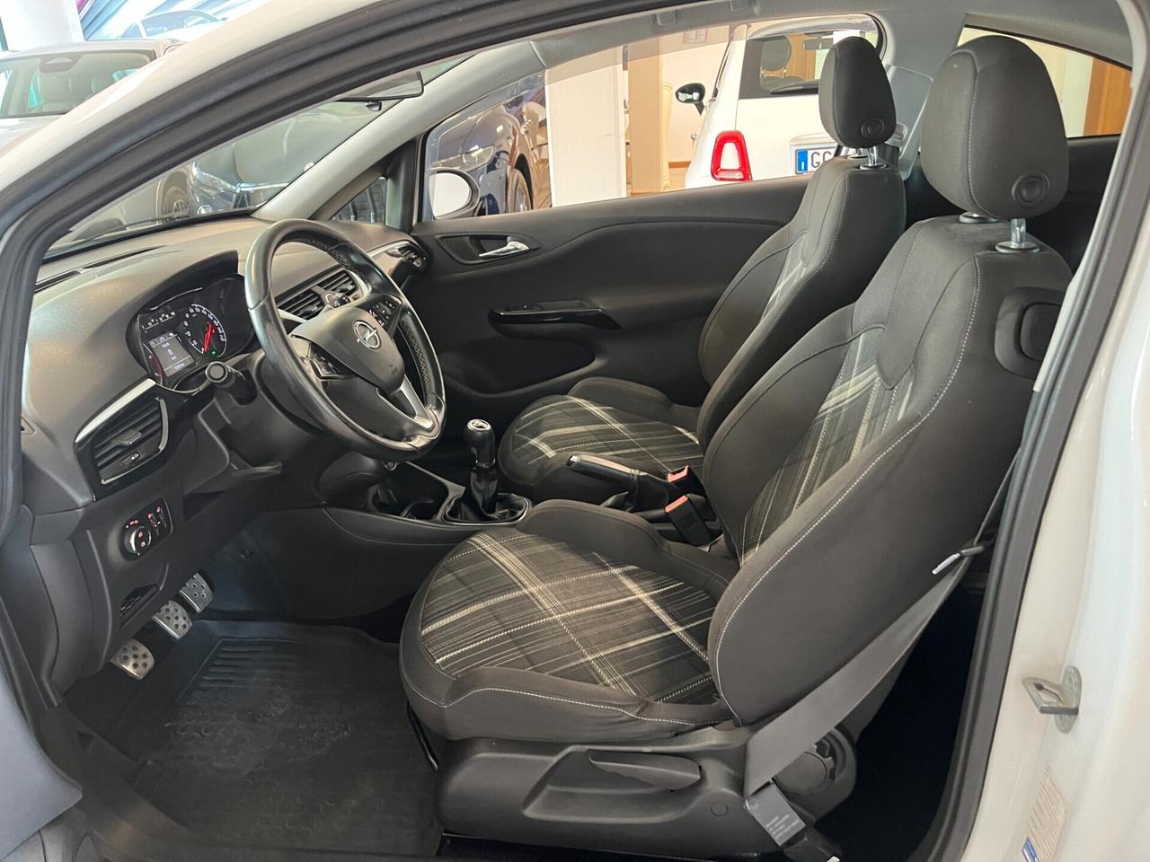 Opel Corsa 1.3 CDTI ecoFLEX 95CV Start&Stop Coupé b-Color