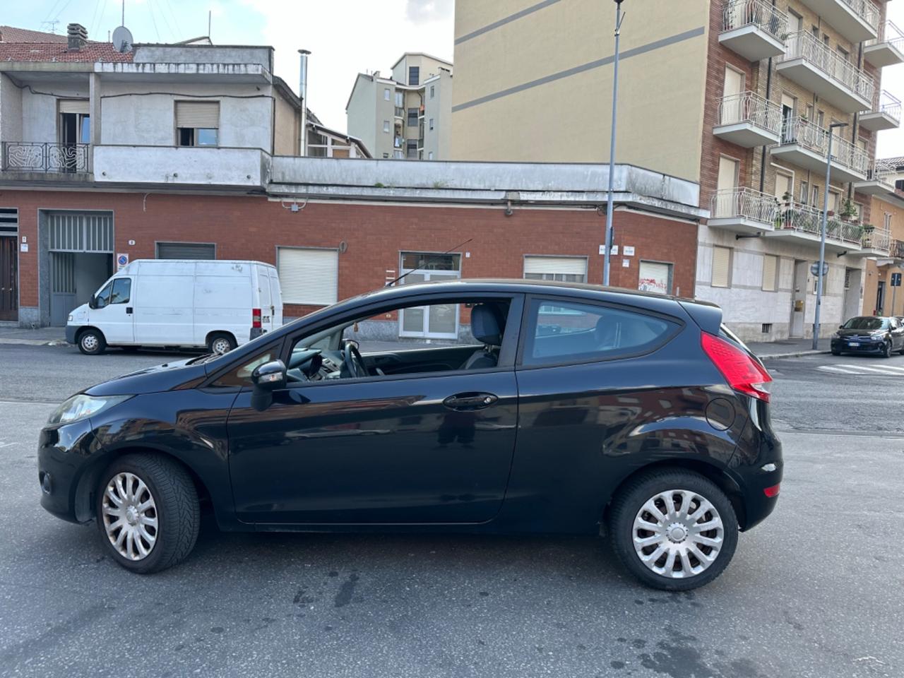 Ford Fiesta Fiesta 1.4 3 porte Bz.- GPL