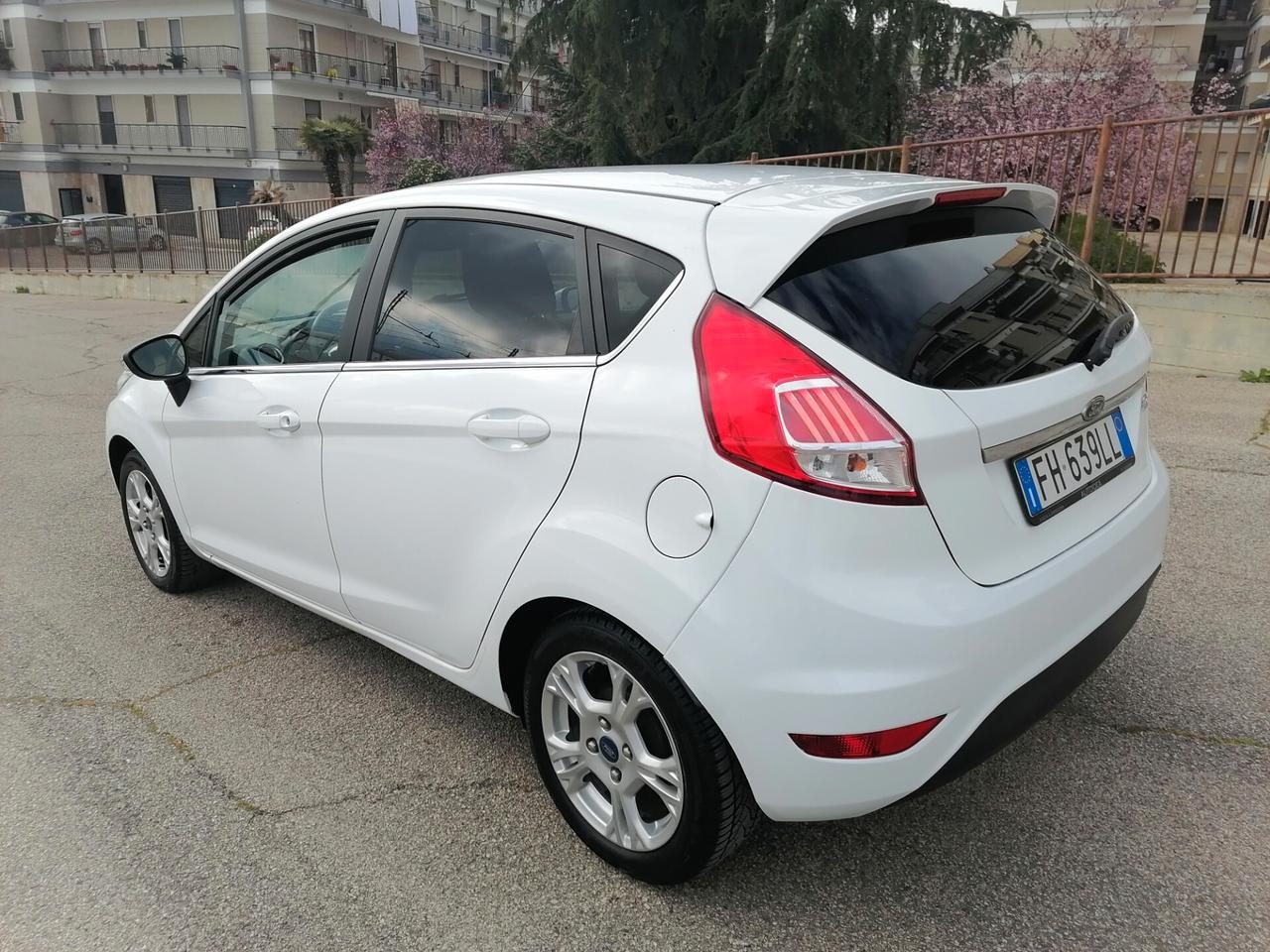 Ford Fiesta 1.5 TDCi 75CV 5 porte TITANIUM 2017