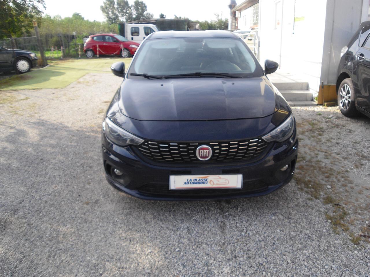 Fiat Tipo 1.3 Mjt 5P MIRROR S&S 95CV NEOPATENTATI