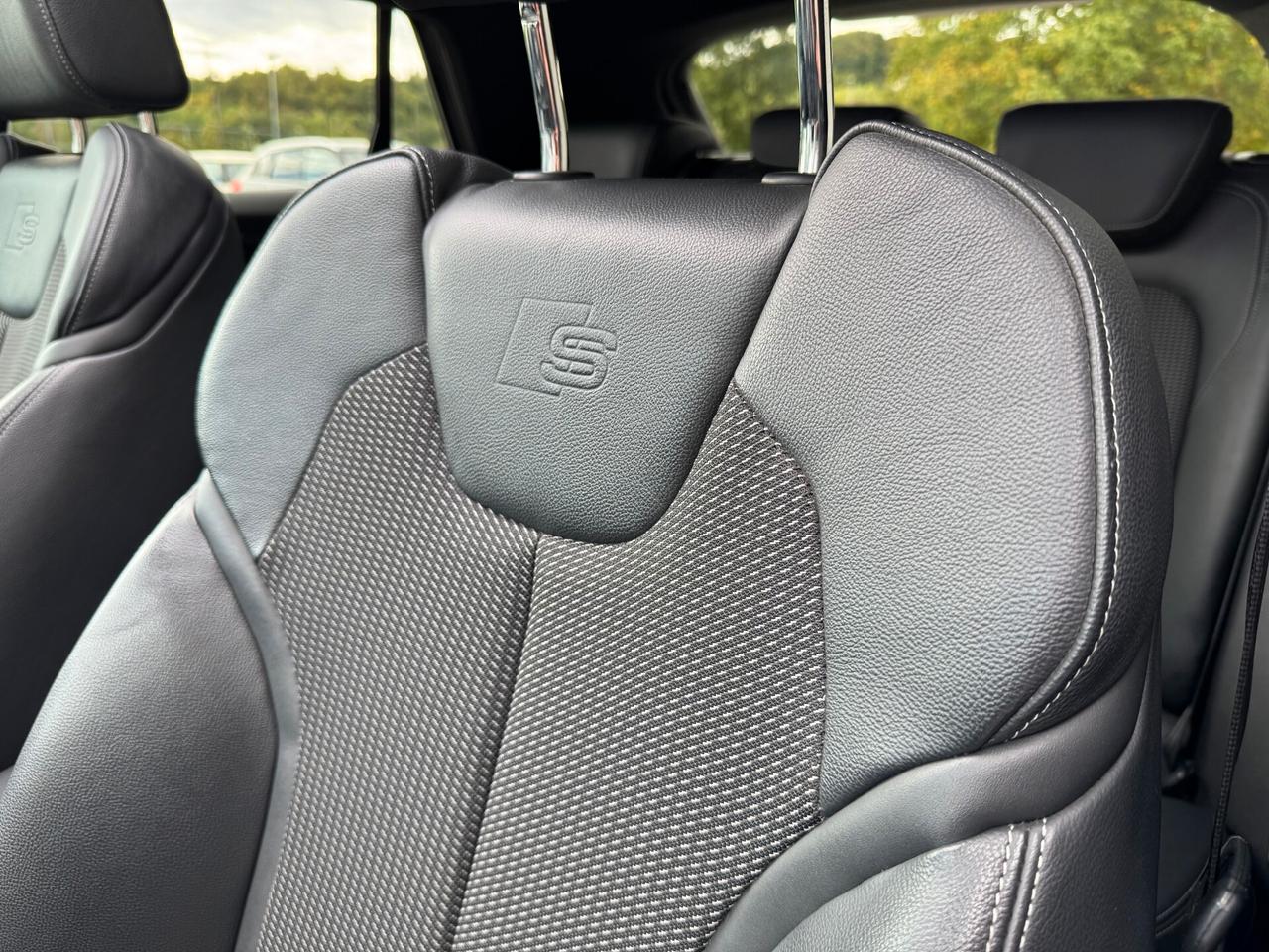 Audi Q2 2.0 TDI Identity Black S line Quattro 150cv | PREZZO REALE