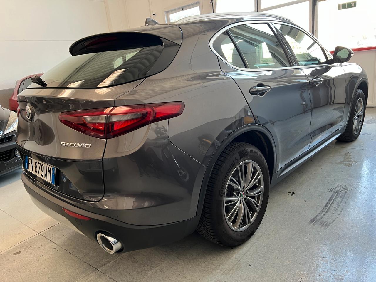 Alfa Romeo Stelvio 2.2 Turbodiesel 210 CV AT8 Q4 Super