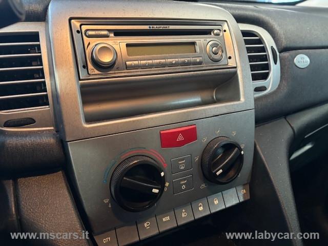 LANCIA Ypsilon 1.2 69 CV Argento