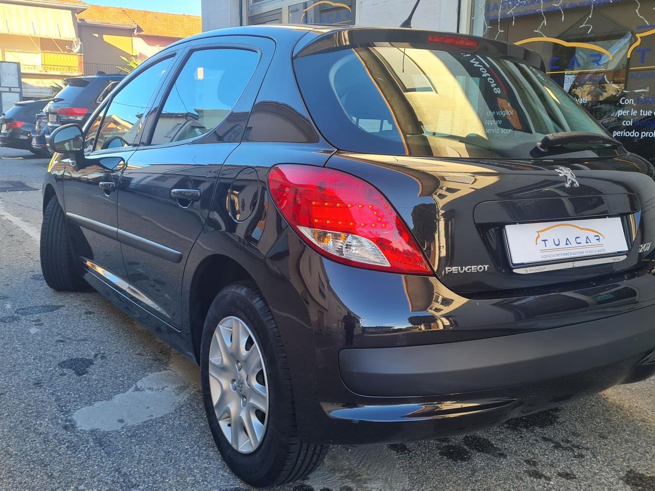 Peugeot 207 1.4 HDI FAP 70 X-Line #8141