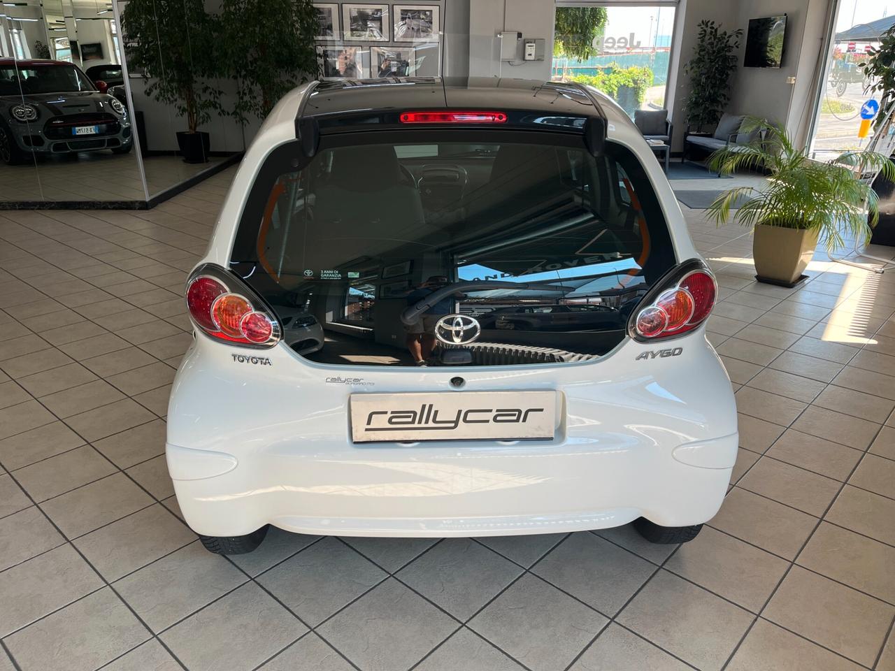 Toyota Aygo 1.0 5 porte EURO5 2014