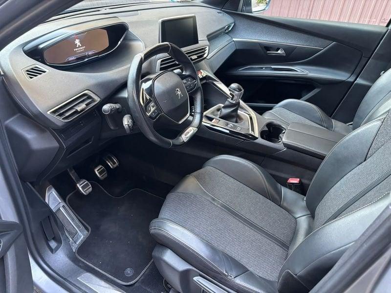 Peugeot 5008 PureTech Turbo 130 GT Line S/S 7 POSTI