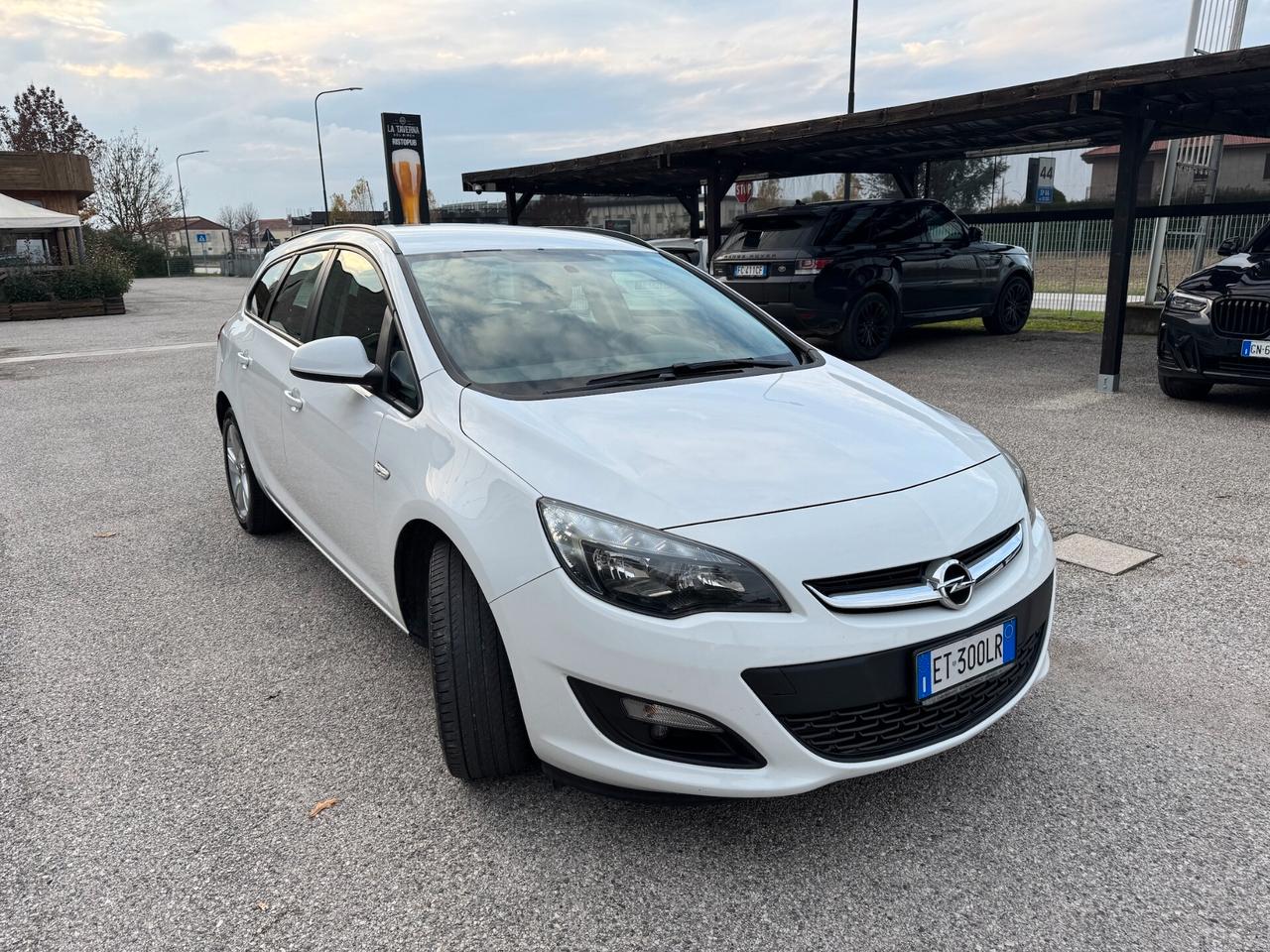 Opel Astra Sports Tourer 1.7 cdti 130cv AUTOCARRO N1 - UNIPR.