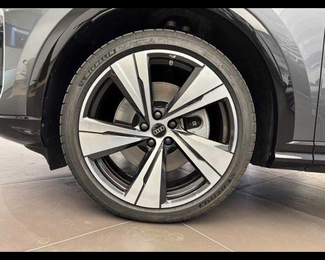 AUDI SQ5 Q5 quat. TDI2,0 L4150/D7UA7 MY 25