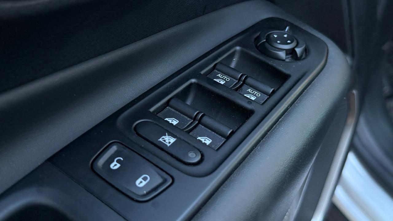 JEEP RENEGADE 4WD 2.0 MJT LIMITED AT9 140 CV - FULL LED, SEDILI RISCALDATI, NEOPATENTATI