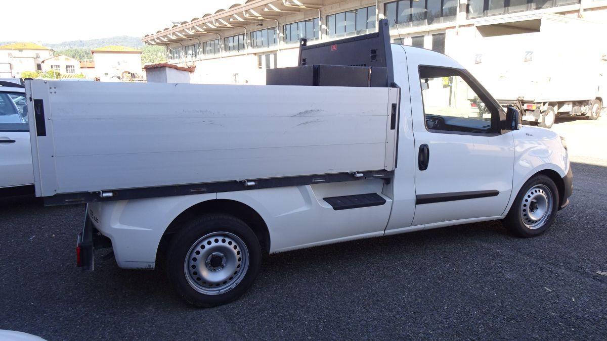 FIAT - Doblò STRADA WORK- UP MJT 1.6 120 cv EURO 6 D-TEMP