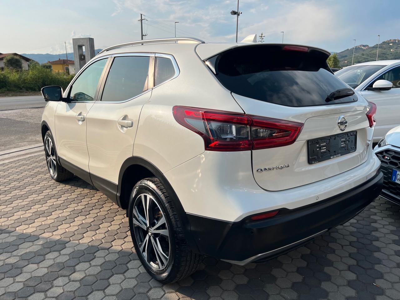 Nissan Qashqai 1.5 dCi N-Connecta