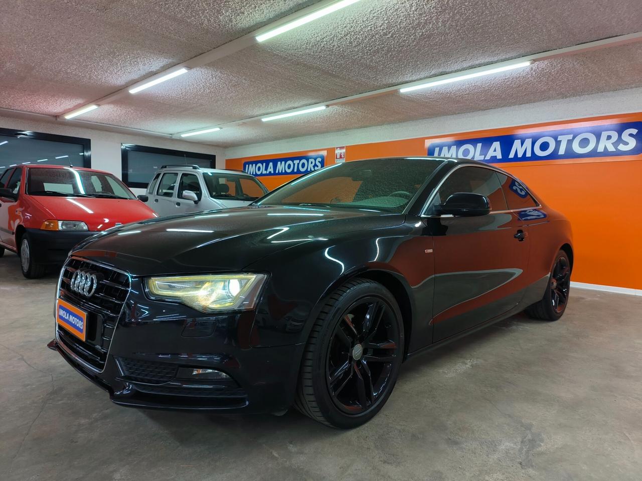 Audi A5 Coupé 2.0 TDI 177 CV S-line Total Black