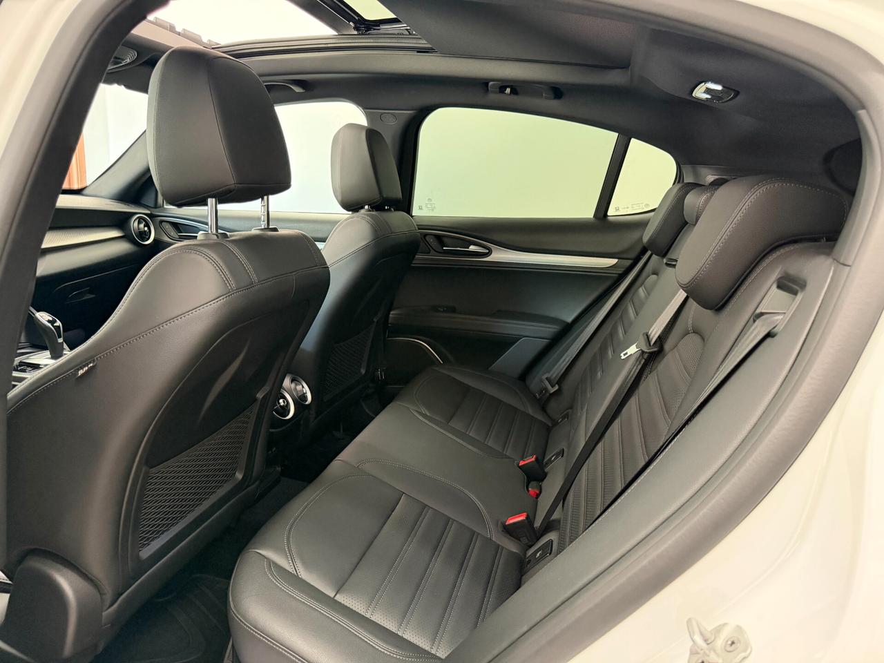 Alfa Romeo 12/2022 Stelvio 2.2 Turbodiesel 210 CV AT8 Q4 Veloce