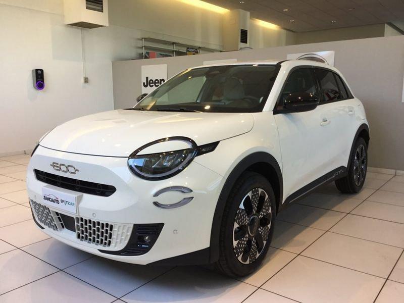 FIAT 600 1.2 Hybrid 110cv La Prima MY26