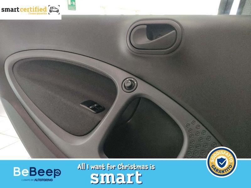 smart fortwo EQ PURE 22KW