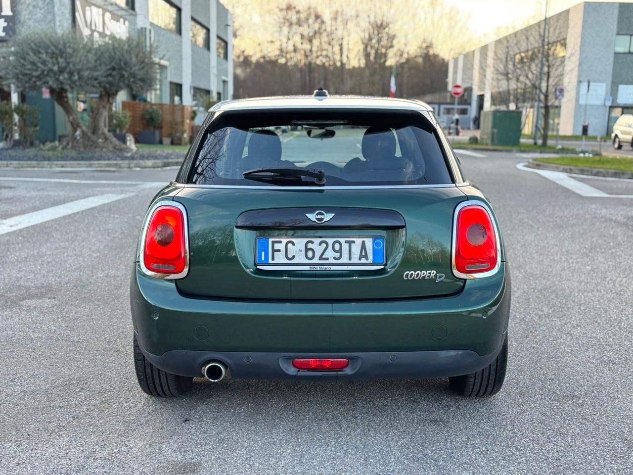 Mini 1.5 Cooper D•AUTO•INTERNI JCW•PERFETTA