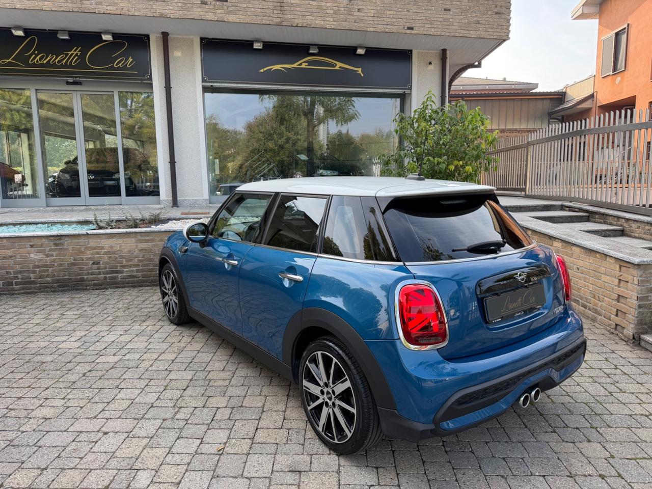 Mini Cooper S 2.0 178 Cv f55 5 porte Essential Trim