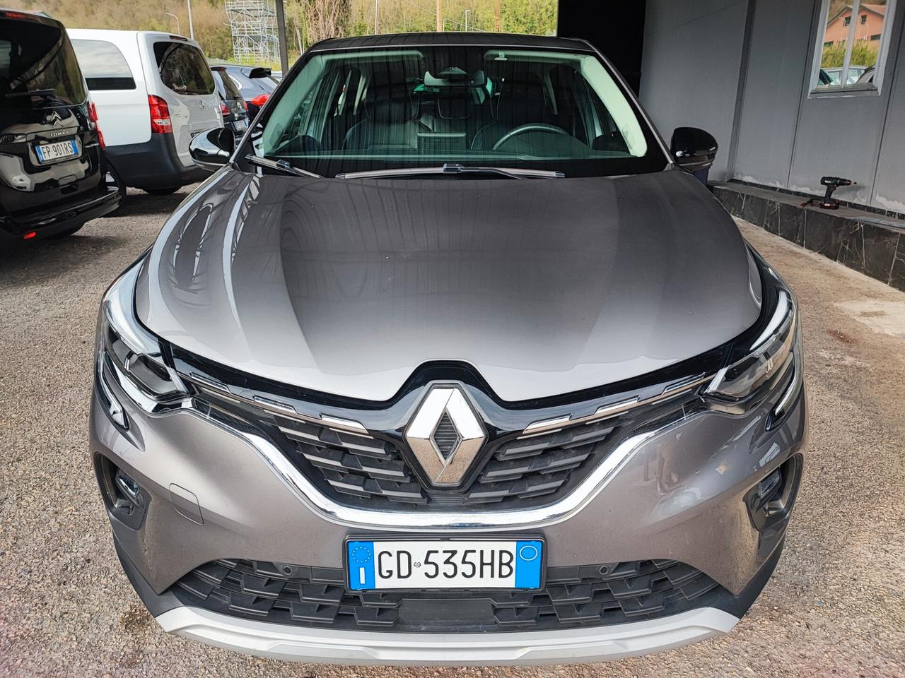 Renault Captur Plug-in Hybrid E-Tech 160 CV Initiale Paris