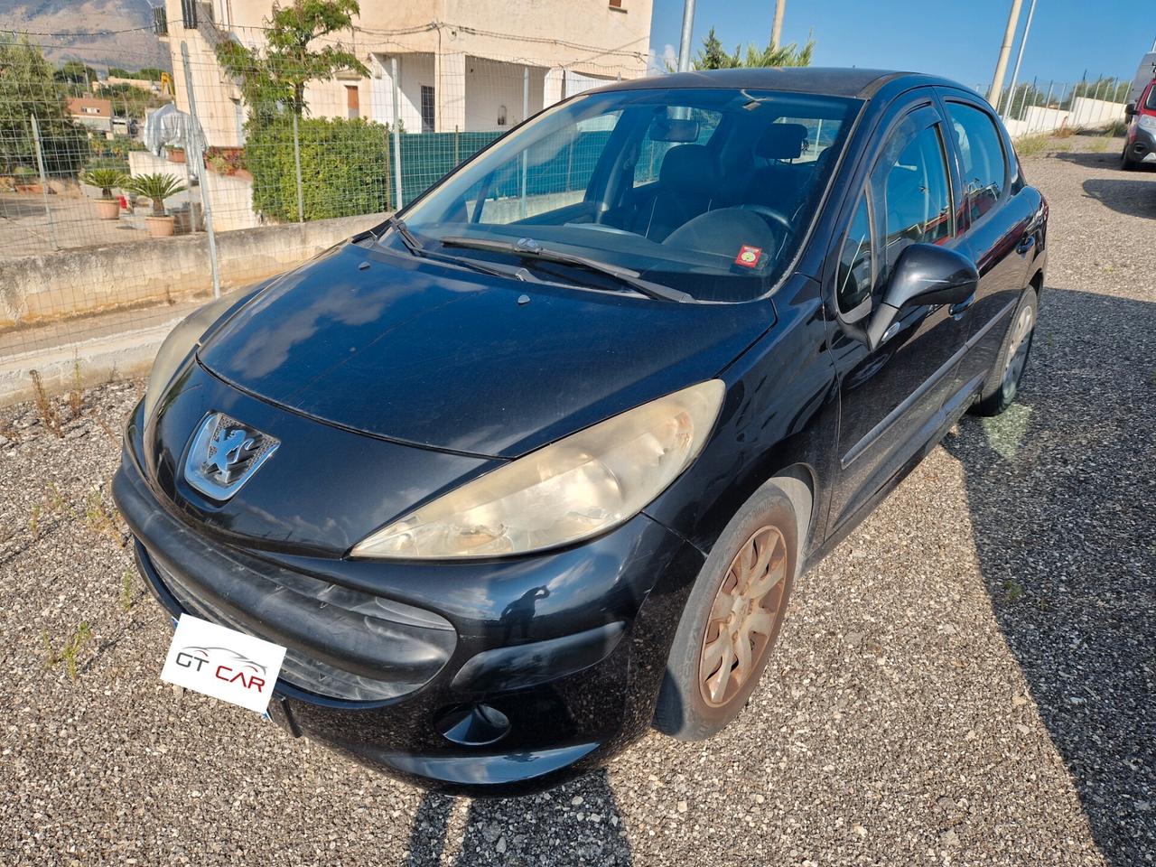 Peugeot 207 1.4 HDi 70CV 5p. ONE Line