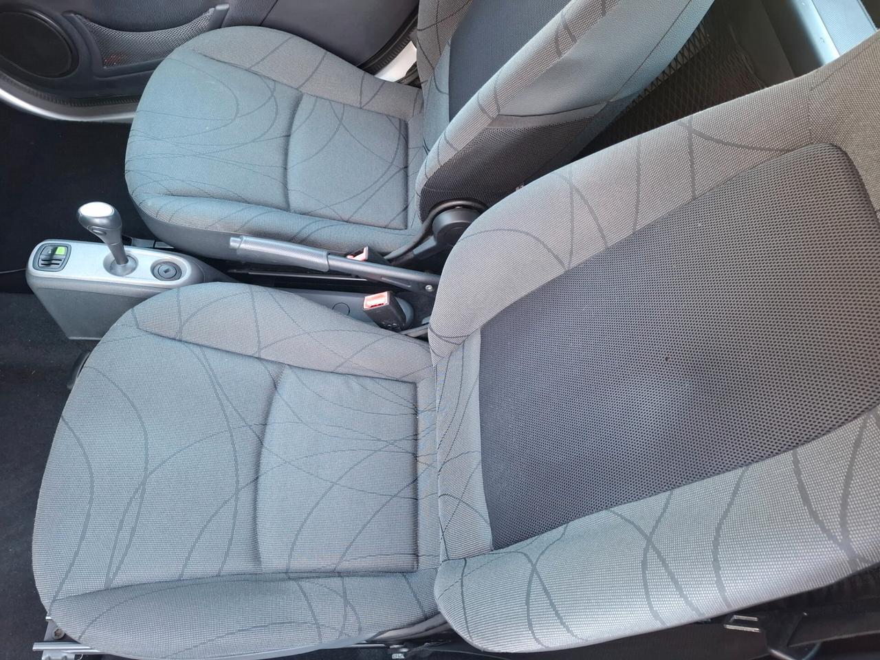 Smart ForTwo 52 kW MHD coupé White Tailor Made