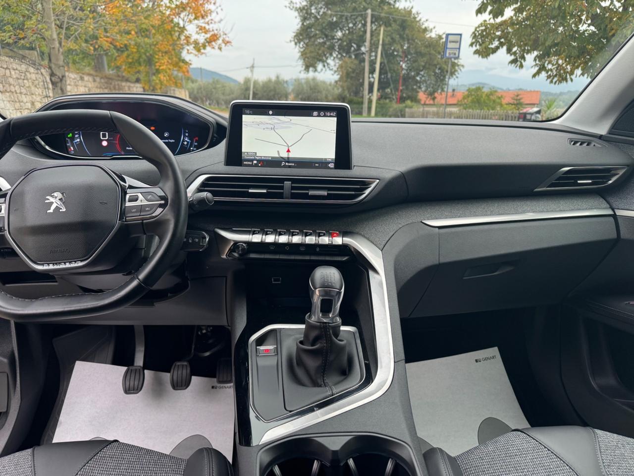 Peugeot 3008 BlueHDi 130 S&S Allure