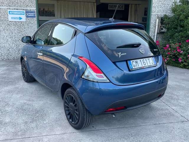 Lancia Ypsilon 1.0 FireFly 5p Hybrid Silver UNIPRO*NEOPATENTATI