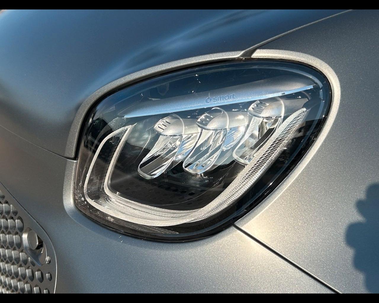 SMART Fortwo III 2020 Cabrio - Fortwo Cabrio eq Passion 4,6kW