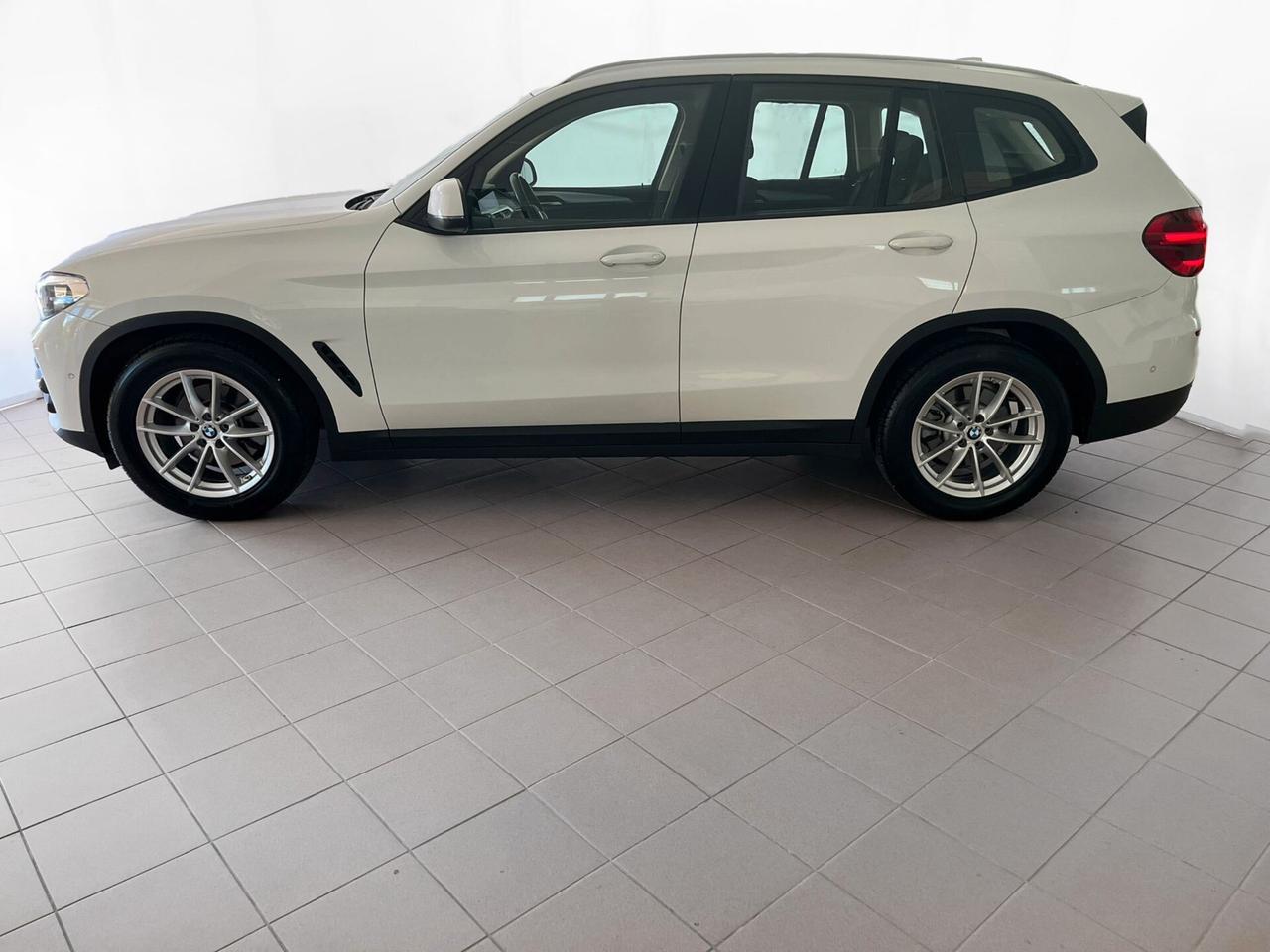 Bmw X3 sDrive18d Business Advantage